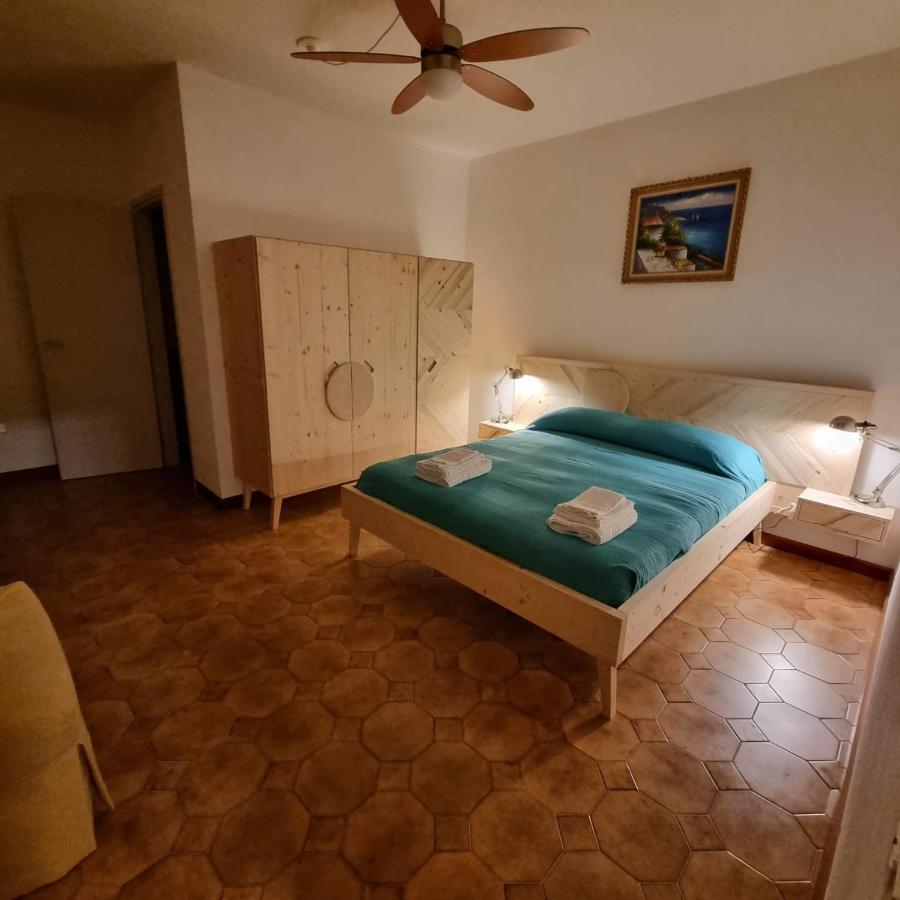 Sa Stiddiosa Guesthouse Gadoni ภายนอก รูปภาพ
